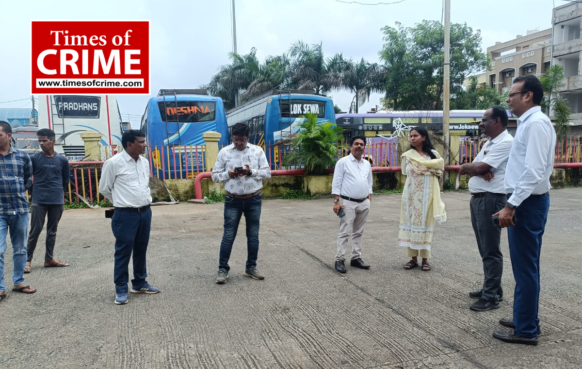 निगमायुक्त और जे.डी.ए. के सी.ई.ओ. ने किया आई.एस.बी.टी. का संयुक्त रूप से निरीक्षण